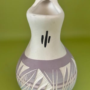 Vintage Navajo Etched Hand Painted Wedding Vase Signed on Bottom Purple Pottery Pueblo Wedding Vase Lover Antiques Vintage