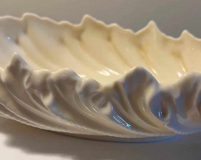 Vintage Lenox Cream Porcelain Acanthus Leaf Nut Bowl Dish Ivory Vintage Ceramic Made in USA Lover Antiques