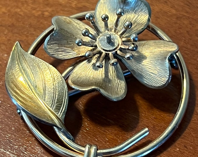 Vintage flower gold tone brooch pin circle brooches pins jewelry