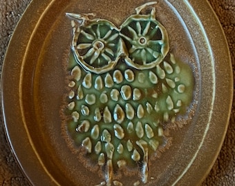 Vintage Owl Wall Hanging by Bennington Vermont Cooperative David Gil Design Plate Plaque Plaque Owl With Hook Lover Antiques and Vintage
