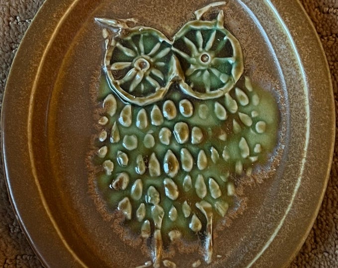 Vintage Owl Wall Hanging by Bennington Vermont Cooperative David Gil Design Plate Plaque Plaque Owl With Hook Lover Antiques and Vintage