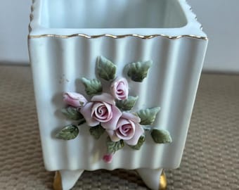 Vintage Lefton Rose Adorned Small Square Footed Trinket Box Hand Painted Porcelain Figurines Japanese Lover Antiques and Vintage