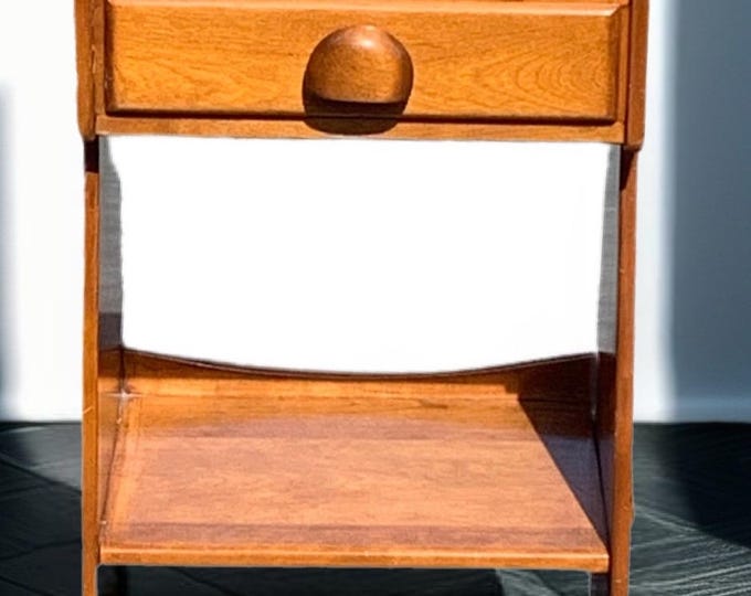 Heywood Wakefield Priscilla Flat Night Stand No. C3138, Vintage Mid Century Night Stand, Lover Antiques and Vintage