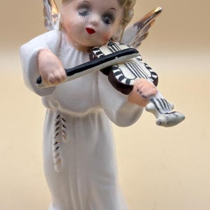 Vintage Napco Angel with Violin Figurine Fine China Angel No. C282WB Lover Antiques and Vintage