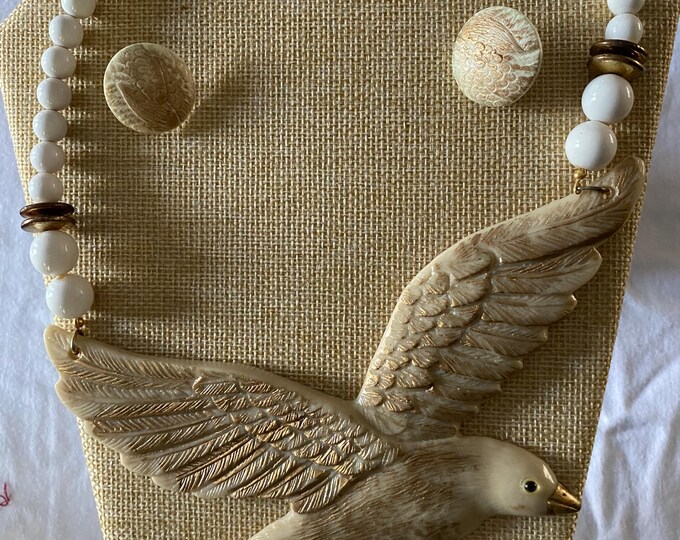 Vintage Bird In Flight Figural Bib Beaded Statement Resin Necklace & Matching Earrings Soaring Bird Jewelry Lover Antiques And Vintage