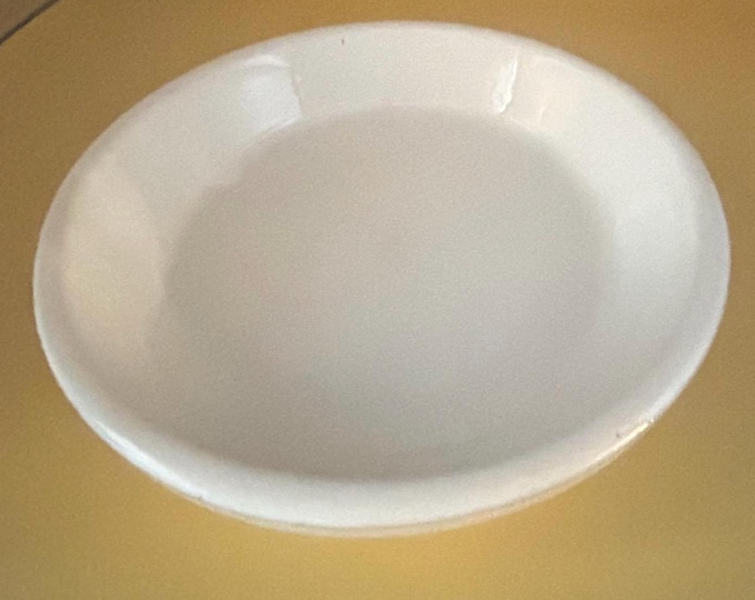 Vintage Milk Glass Pie Dish Glass Pie Plate Lover Antiques and Vintage
