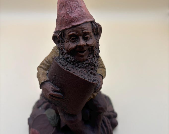 Vintage Gnome Newt with Book by Tom Clark Cairn Artists Mom Too Edition #85 Retired Lover Antiques and Vintage