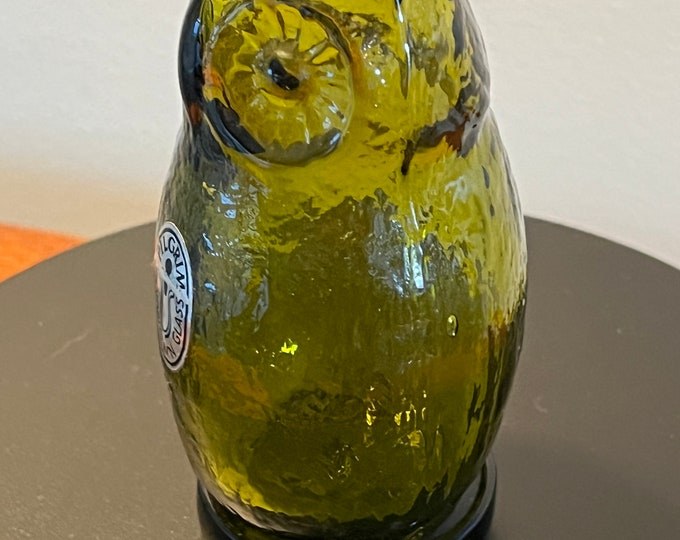 Vintage Pilgrim Glass Avocado Green Glass Owl Figurine Art Owls Home Decor Lover Antiques and Vintage