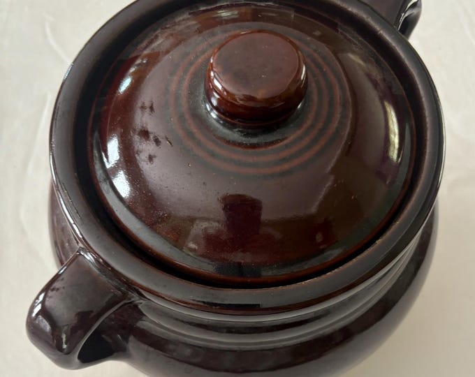 Vintage Monmouth Pottery Double Handle Crock Pot Bean Pot with Cover Lover Antiques and Vintage