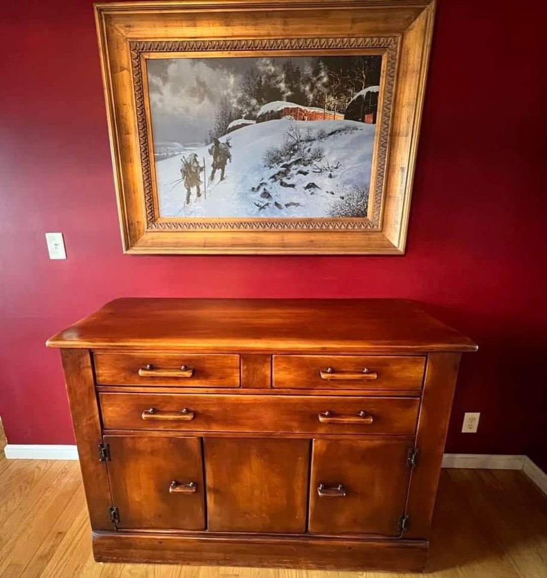 Cushman Colonial Creations Woodford Dresser Hutch No. 4179, Vintage