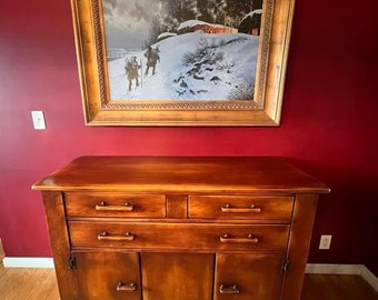 Cushman Colonial Creations Woodford Dresser Hutch No. 4-179, Vintage Furniture Mid Century Modern Server Buffet, Lover Antiques and Vintage