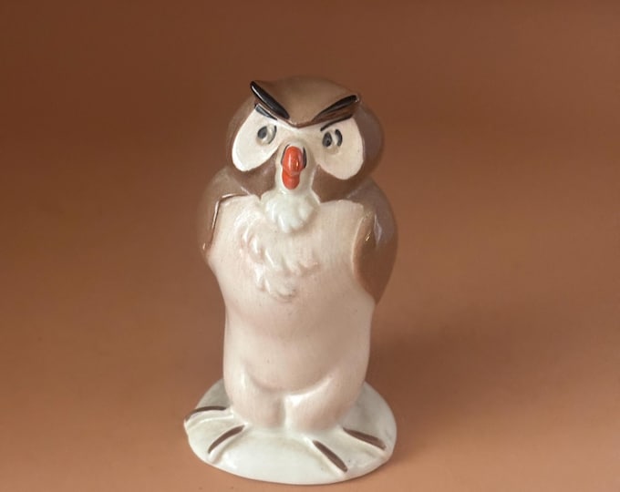 Disney Wise Owl from Winnie the Pooh, Hand Painted Beswick, England