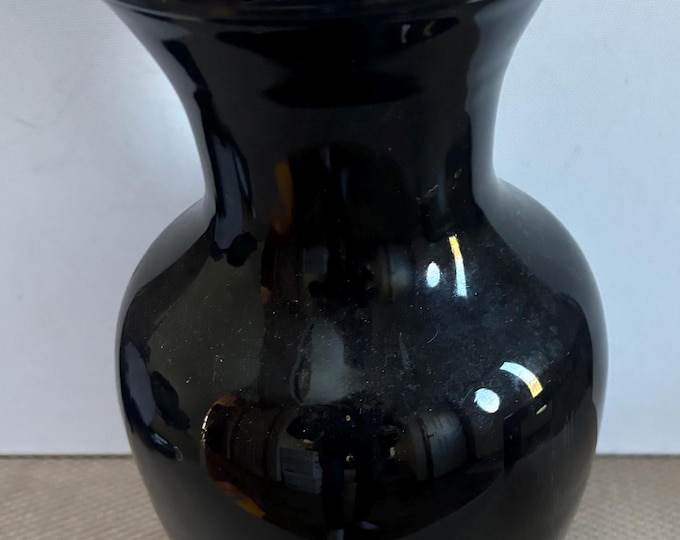 Vintage Black Lacquer Vase with Shiny Lacquer Glaze Glass Vase Lover Antiques and Vintage