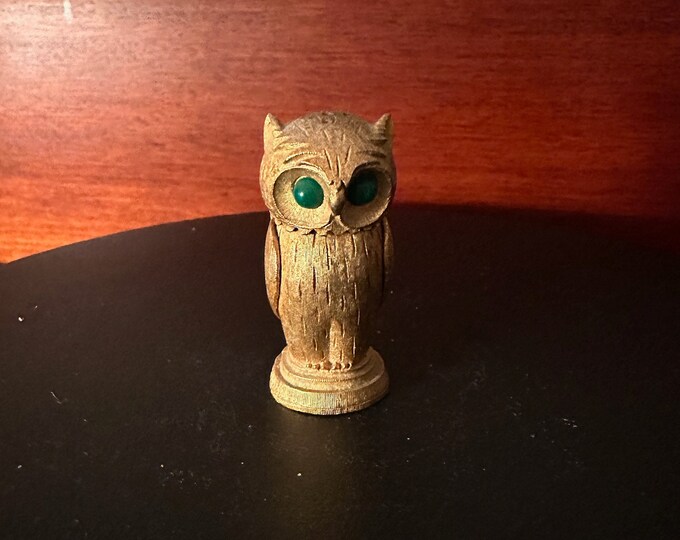 Vintage Florenza Gold Owl with Green Jade Eyes Figurine, Golden Green Eyed Owl, Lover Antiques and Vintage