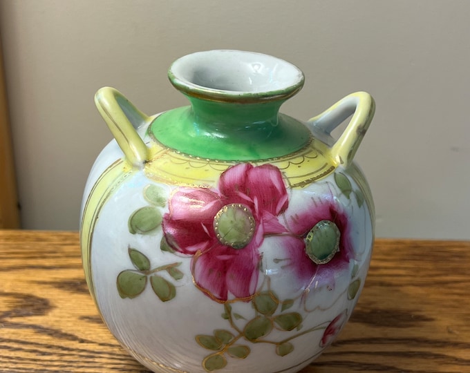 Vintage Nippon Hand Painted Japanese Porcelain Vase Lover Antiques and Vintage