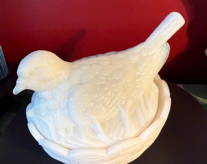 Vintage Hen on Nest Milk Glass Covered Dish White Collectible Animal Figurine
