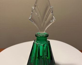 Vintage Je t’aime Green Crystal Perfume Bottle: Art Deco Etched Glass Stopper, Germany