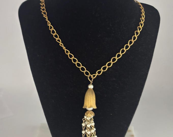 Vintage Gold Toned Hollywood Regency Style Necklace with Tassel Faux Pearl Lover Antiques and Vintage