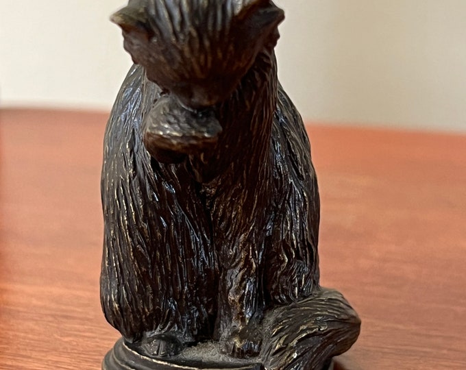 Vintage Pewter Cat Sitting Licking Its Paw, Franklin Mint Cat Statue Figurine, Lover Antiques and Vintage