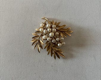 Vintage Monet White and Gold Flower Brooch Pin | Filigree Floral Jewelry | Mid Century Gift for Her | Antique Monet Pin