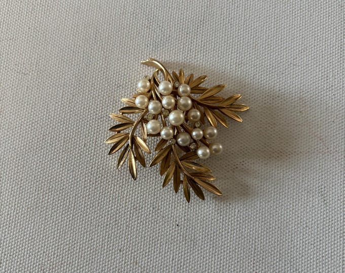 Vintage Monet White and Gold Flower Brooch Pin | Filigree Floral Jewelry | Mid Century Gift for Her | Antique Monet Pin