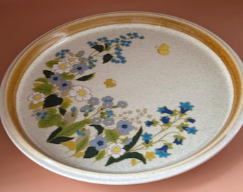 Vintage Mikasa Dinner Plate Stone Manor Stoneware F5827 Sweet Briar Blue & White Flowers Lover Antiques and Vintage