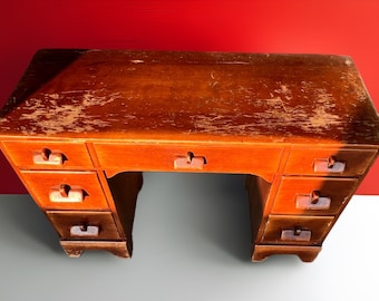 Cushman Colonial Creations Priscilla Alden Vanity No. 3051 Herman de Vries Rustic Table Small Table with Drawers Lover Antiques & Vintage