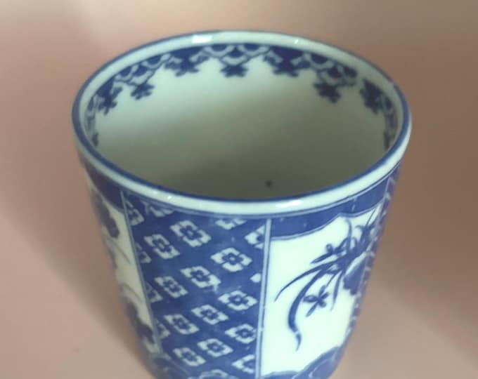 Vintage Japanese Blue & White Porcelain Soba Noodle Cup Flower and Lover Antiques and Vintage