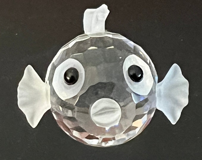 Vintage Fish Crystal Figurine, Mini Glass Fish Art, Crystal Glass Art Under the Sea, Lover Antiques and Vintage