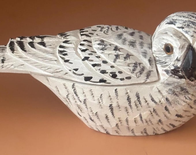 Hand Carved Wooden Snow Owl with Sliding Trinket Box, Hand Painted Artwork, Lover Antques and Vintage