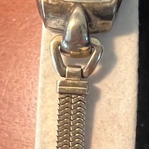 Vintage GRUEN Curvex Womens Precision Watch 10K Gold Filled Jewelry Lover Antiques and Vintage