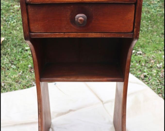 Cushman Colonial Creations Duxbury Night Table No. 5-162 only made 1935-36 night stand