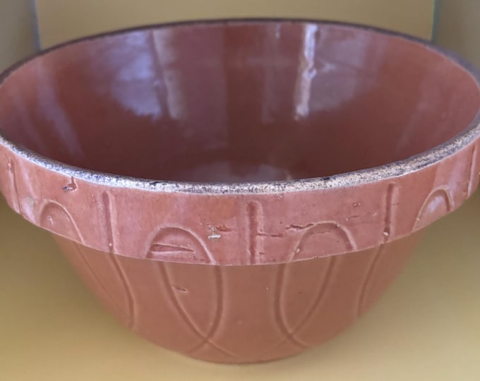 WATT Pottery Large Bowl, Pumpkin Orange Glaze Over Yelloware, Loop Pattern, Lover Antiques and Vintage