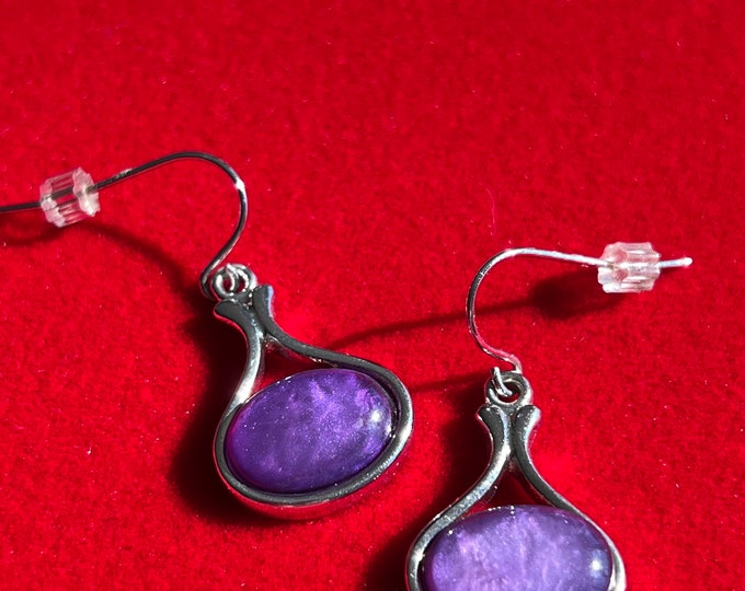 Vintage Purple and Silver Tear Drop Earrings, deep purple Earrings, Jewelry, Shape Drop Earrings, Lover Antiques and Vintage