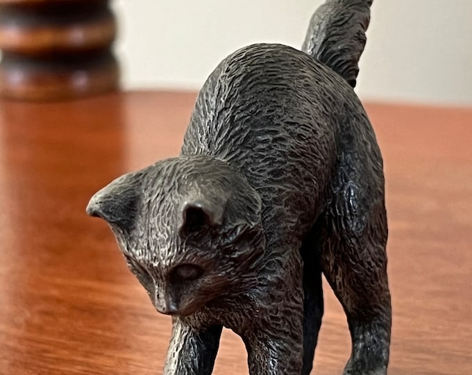 Vintage Pewter Cat Franklin Mint Figurine, House of Faberge Cat, Gray Cat Statue, Lover Antiques and Vintage