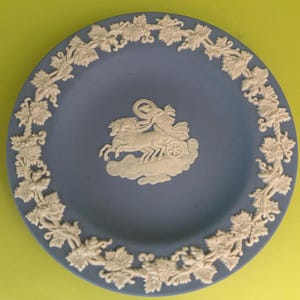 Vintage Wedgwood Blue Jasperware Plate Roman Horse & Chariot Design Lover Antiques and Vintage