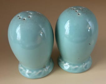 Vintage Hager Green Salt & Pepper Shakers Lover Antiques and Vintage