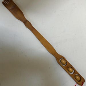 Vintage Hand Carved Wooden Back Scratcher and Back Massager Lover Antiques and Vintage