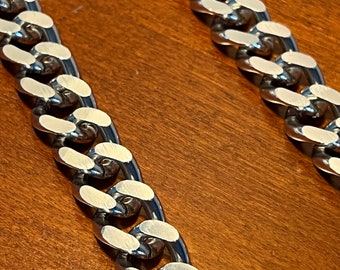 Vintage NYC Accessocraft Silver Tone Metal Belt or Necklace Lover Antiques and Vintages