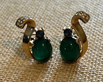 Vintage Crown Trifari Earrings by Alfred Philippe, Emerald Green Jelly Belly Gold Tone Clip on Earrings, Lover Antiques and Vintage