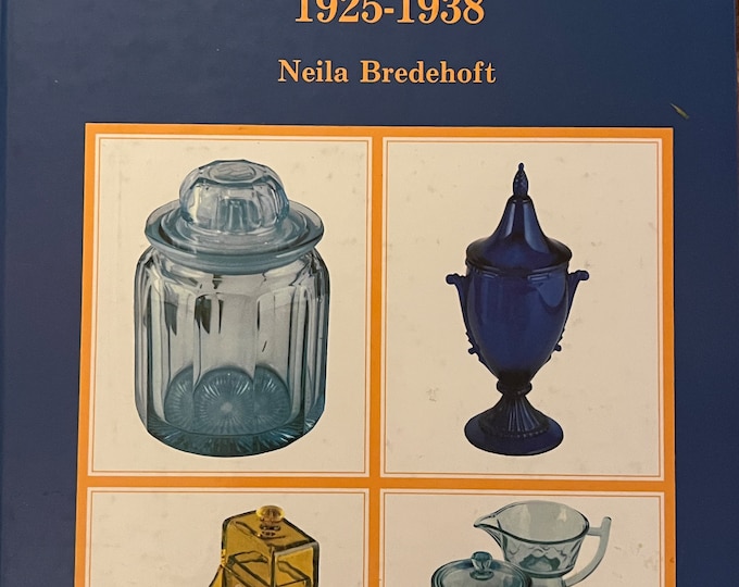 The Collector’s Encyclopedia of Heisey Glass 1925-1938 Book Guide Price Guide by Neila Bredehoft Lover Antiques and Vintage