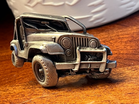 Vintage Jeep Belt Buckle by Bergamot Brass Works, CJ-25, 1978 3D Jeep off Road Belt Buckle, Lover Antiques and Vintage