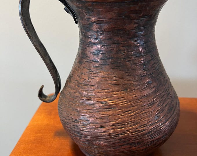Antique Hammered Copper Pitcher Pot Primitive Arts and Crafts Art Lover Antiques and Vintage