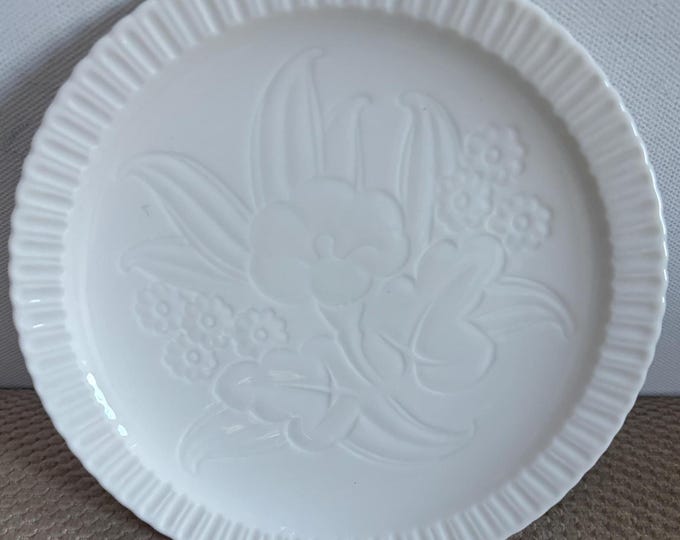 Vintage Shelledge White Dessert Plate with Narrow Flutes Edging Syracuse China Lover Antiques and Vintage