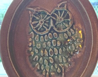 Vintage Owl Wall Hanging by Bennington Vermont Cooperative David Gil Design Plate Plaque Plaque Owl With Hook Lover Antiques and Vintage