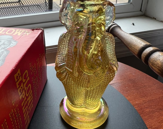 Vintage Yellow Elephant Clown Joey Glass Summit Art Trunk Up Sculpture Art Glass Figurine elephants signed Russ Vogelsong Lover Antiques