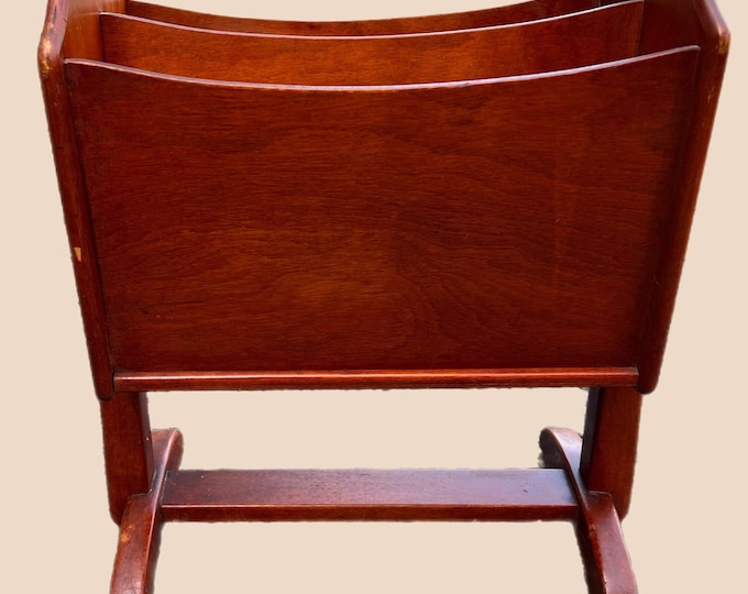 Vintage Maple Wood Magazine Rack Mag Stand Rustic Lake House Furniture
