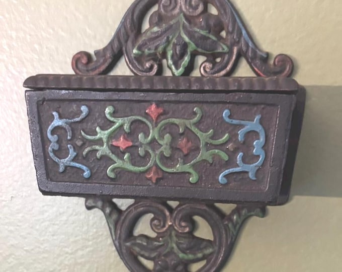Vintage Wilton Cast Iron Match Wall Mount Holder Lover Antiques and Vintage