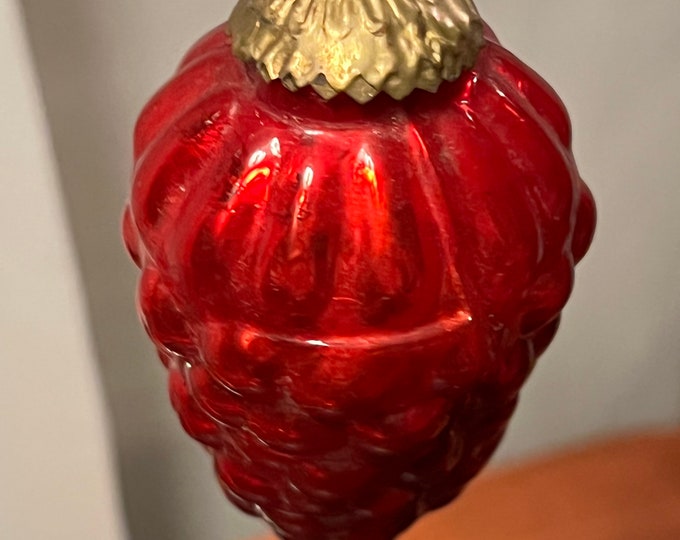 Vintage Red Grapes Christmas Holiday Ornaments ornament glass art artwork Mercury Glass