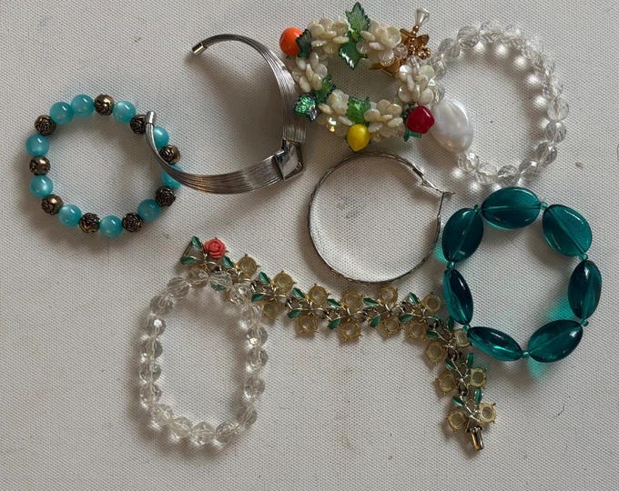 Collection of 8 Vintage Bracelets Bulk Jewelry Lover Antiques and Vintage